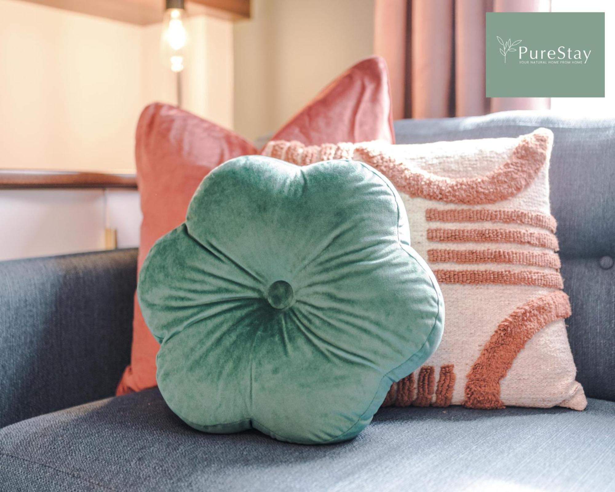 Stunning Five Bedroom Manchester House With Free Parking By Purestay Short Lets & Serviced Accommodation 外观 照片